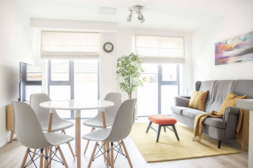 Modern Wandsworth Apartment