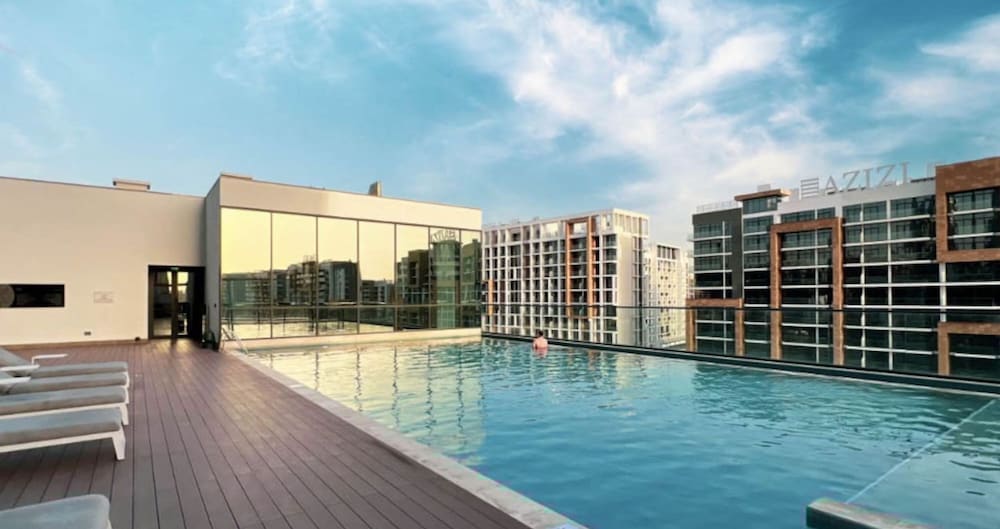 Manzil - Lux 1BR Near Downtown With Skyline Views