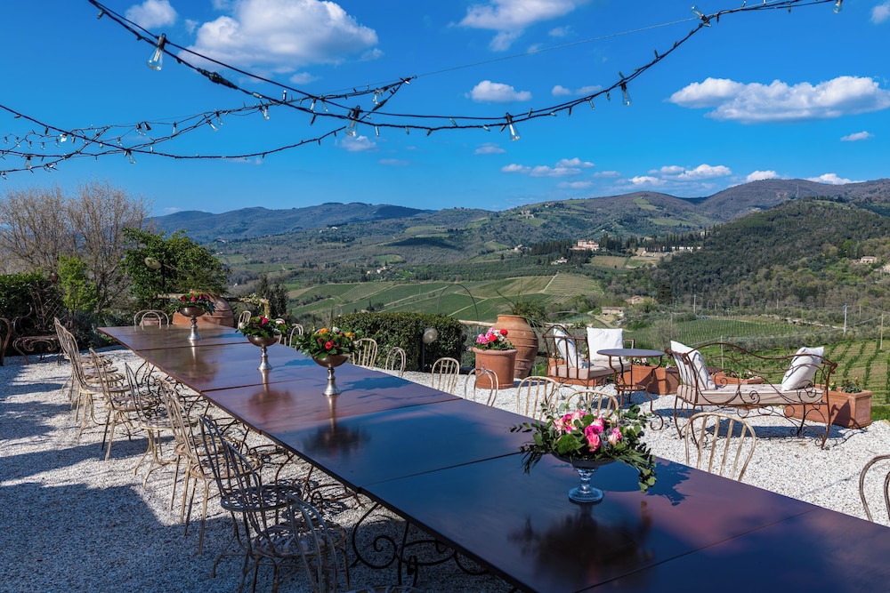 Villa Chianti With Exclusive Pool And Typical Barn