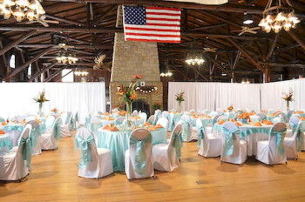 meeting & event spaces