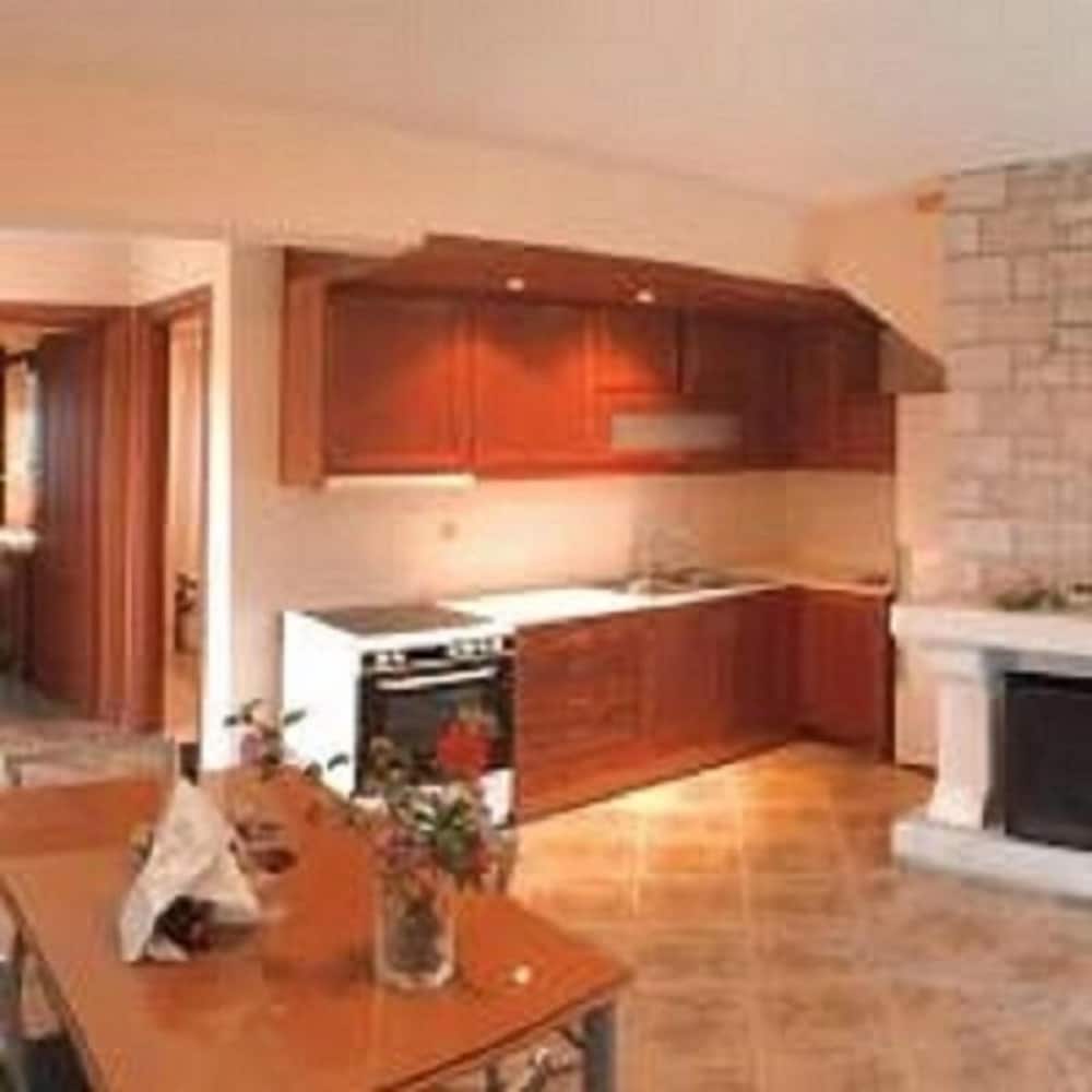 Glyfada Villas 3