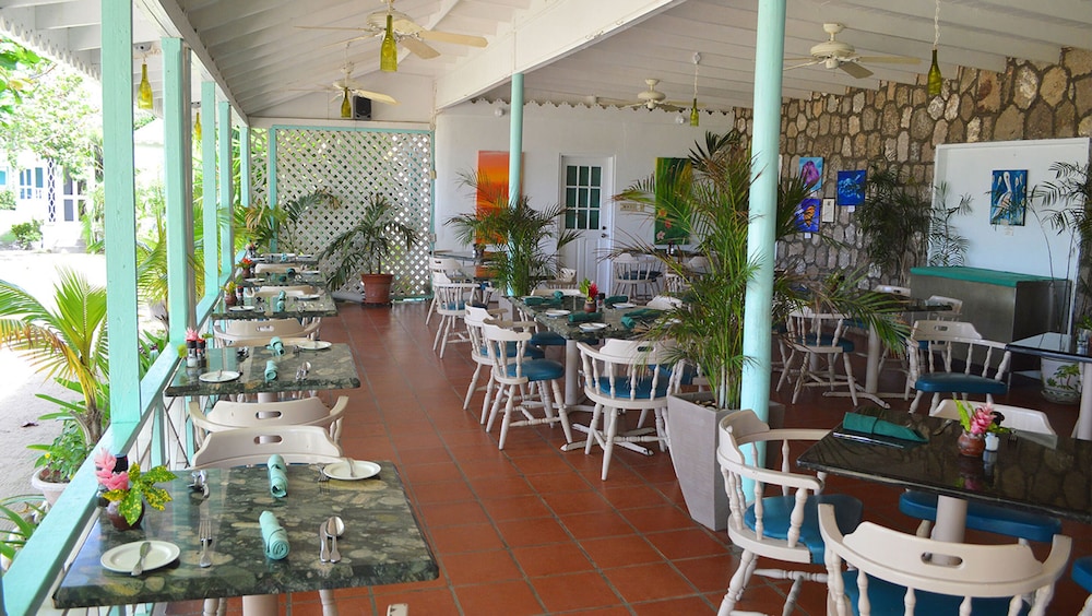 Oualie Beach Resort - Photo 23