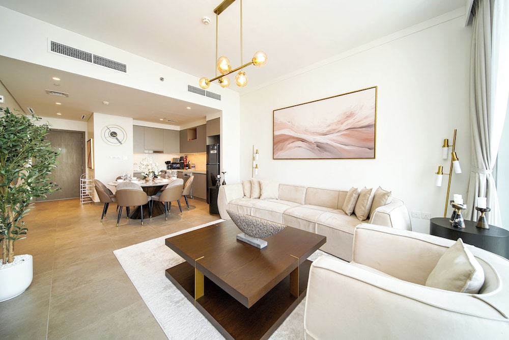 PVH - Creek Gate - Stylish 2BR
