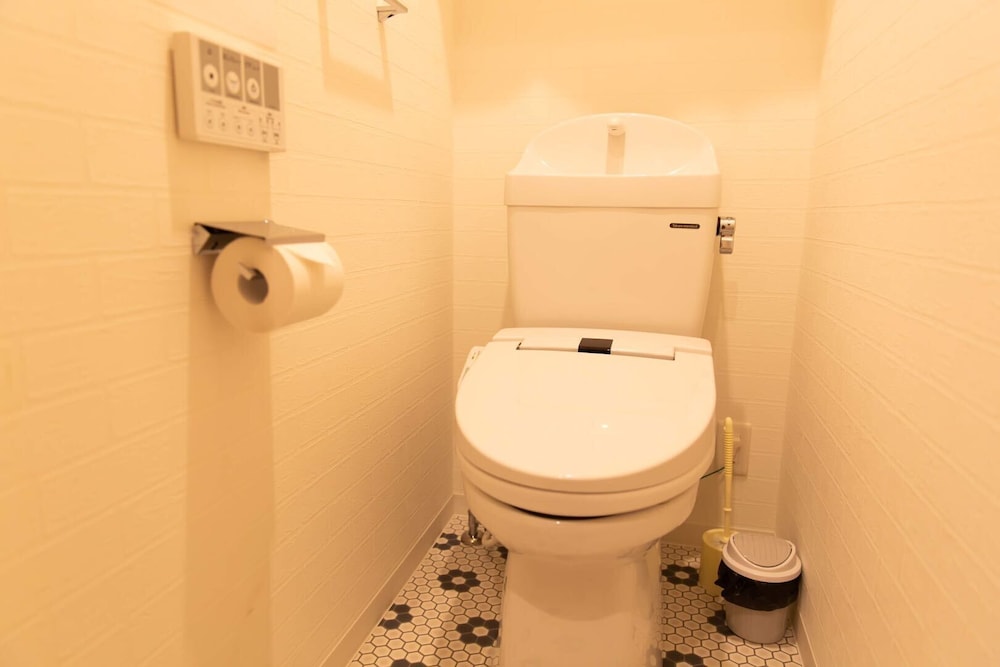 L-style Hanazonocho Apartment A