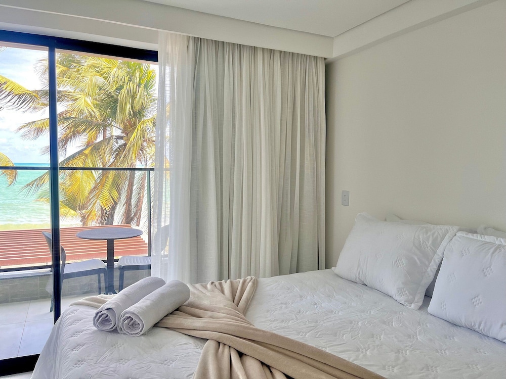 Hyde Park OCEANVIEW - by Living