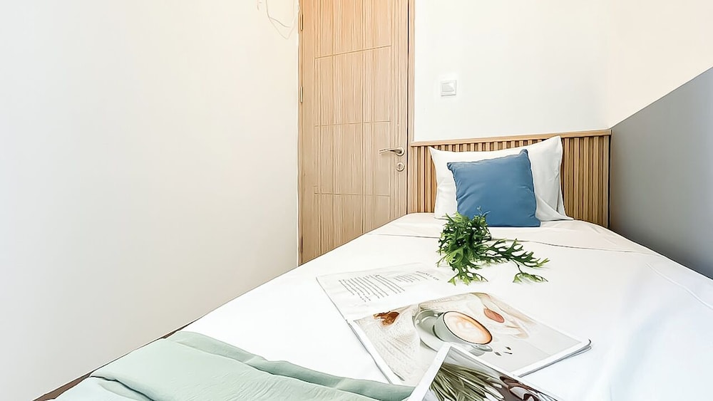 Standard Style 2Br At Tokyo Riverside Pik 2 Near Tokyo Hub Apartment