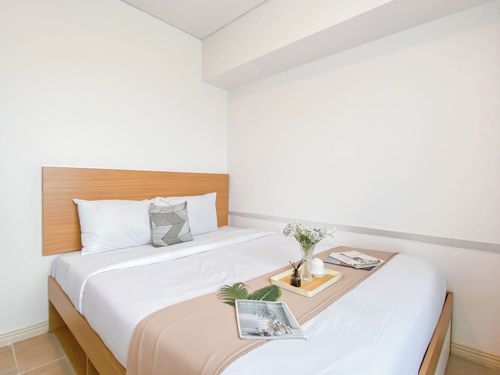 Enjoy Living 3BR at Meikarta Apartment