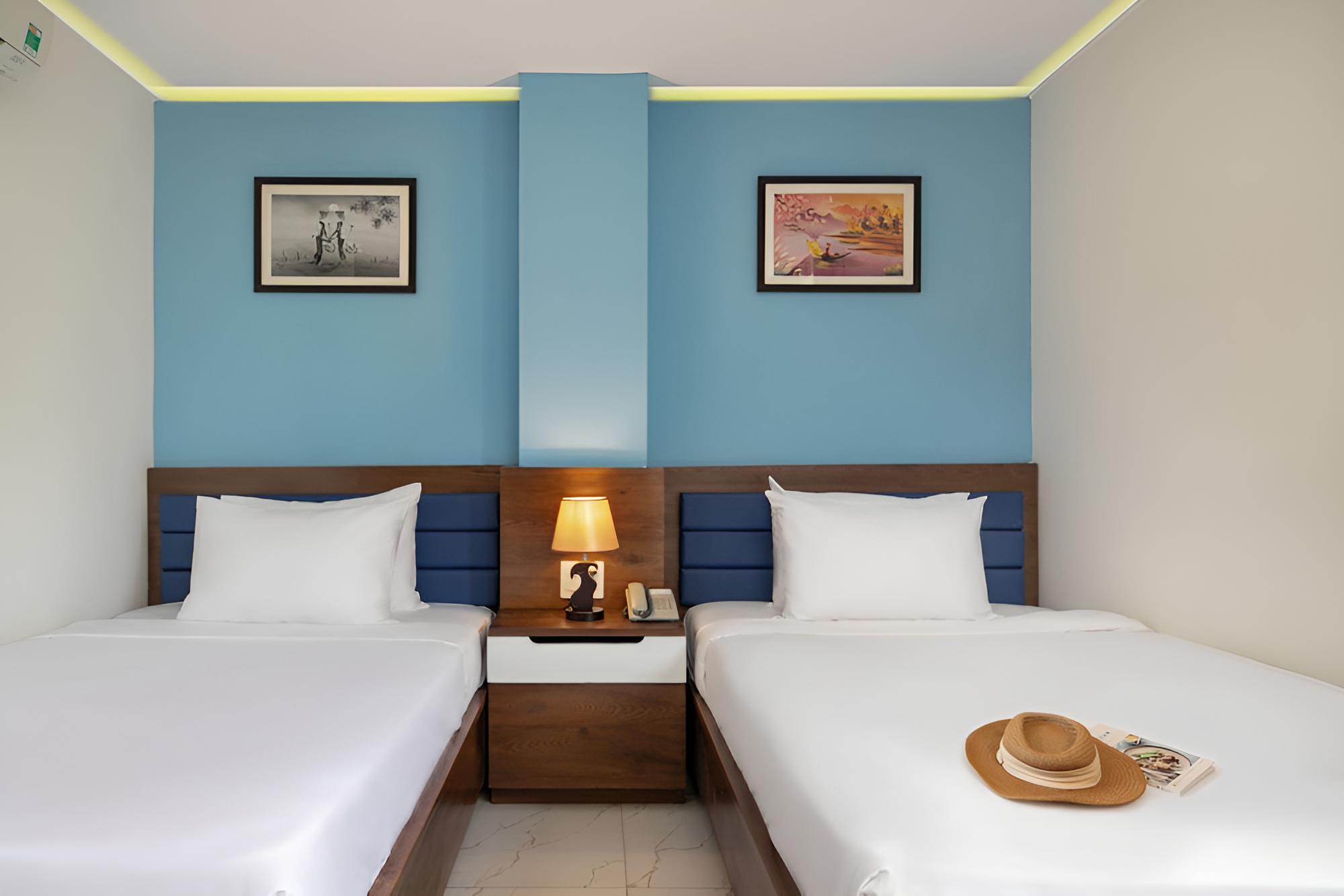 Sapphire Hotel