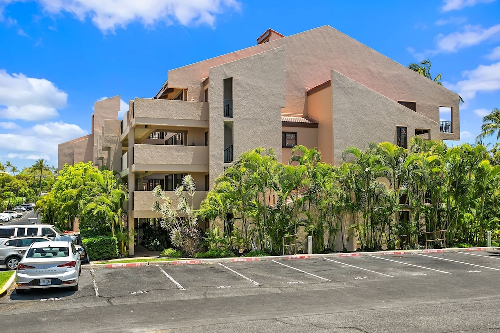 Summer Sale! - Ocean View, King Beds, Split-ac - Kamaole Sands 4-407 - Book Now!