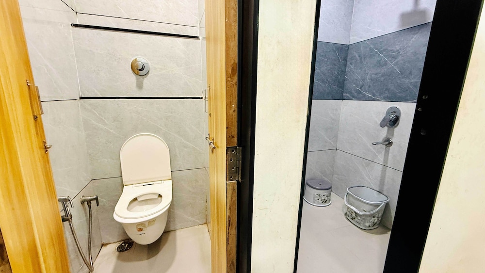 Hotel Raj Inn