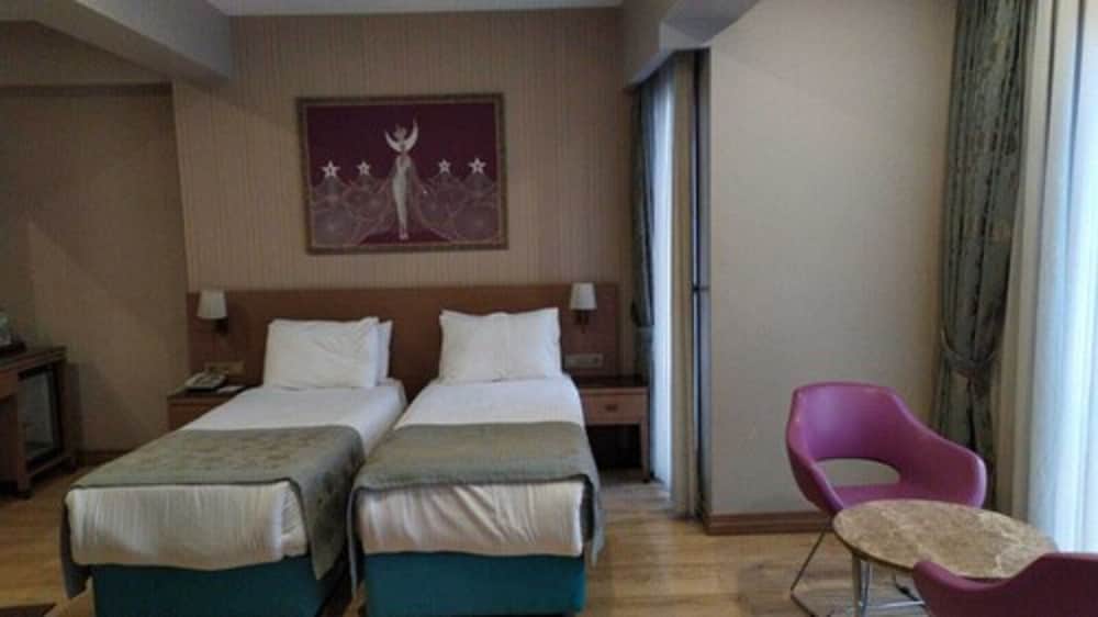 Taximist Otel - Image 31