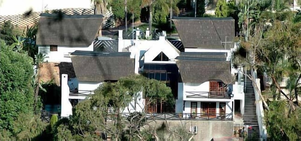 Coral Tree Inn