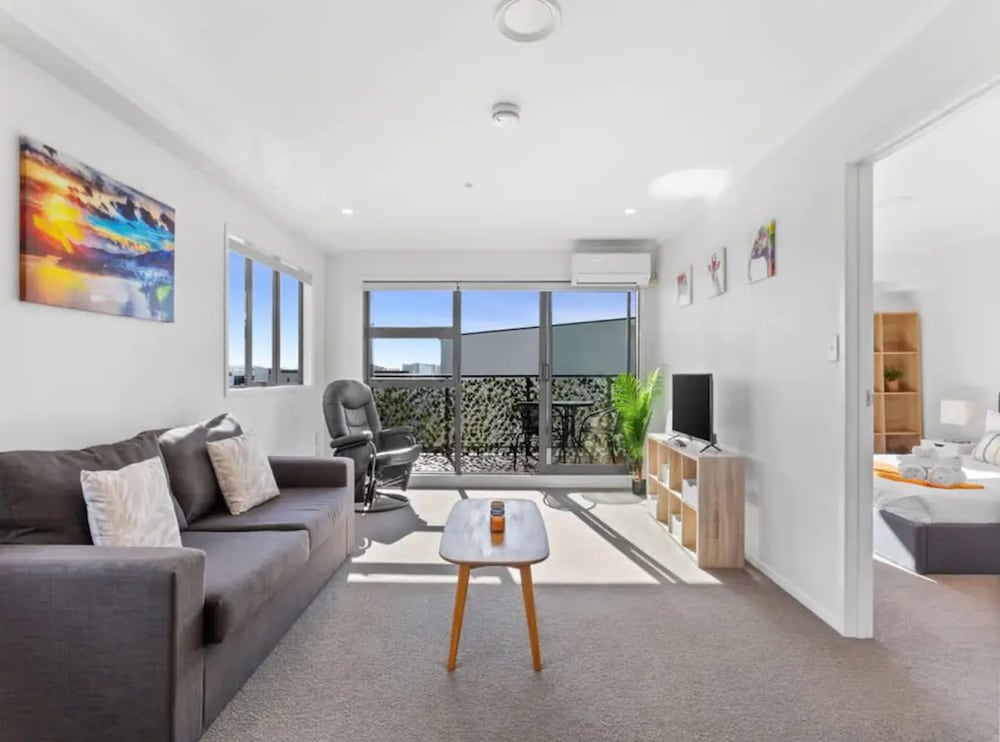 Eden Terrace 2 Bedroom Free Parking I Zodiak Stays photo 2