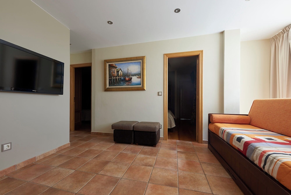 APARTAMENTOS RIO SIL
