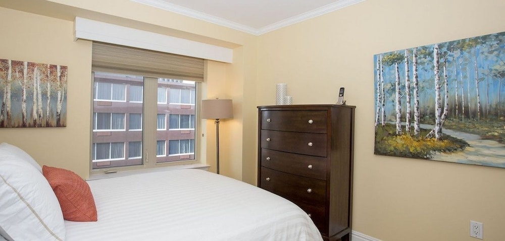 Moore Suites - Salter's gate
