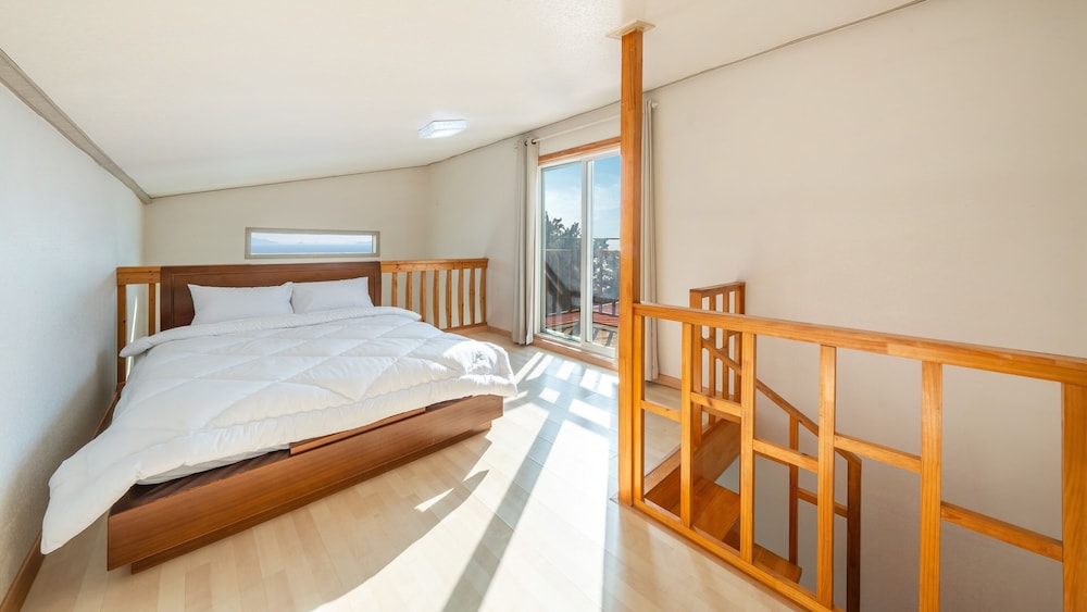 Ganghwa Raube Pet-friendly Pension