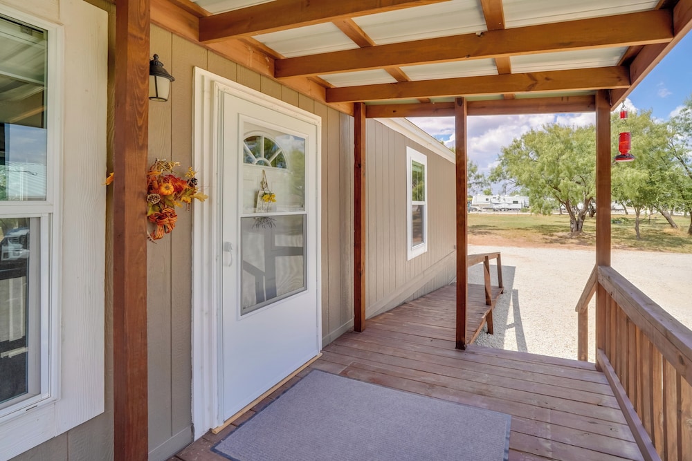 Peaceful Countryside Home w/ Yard in Hawley