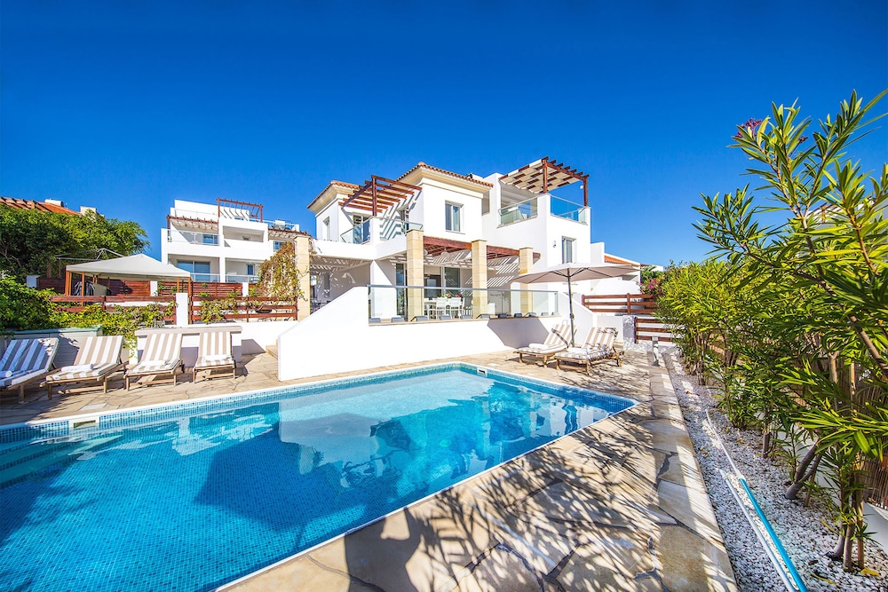 Villa Porto