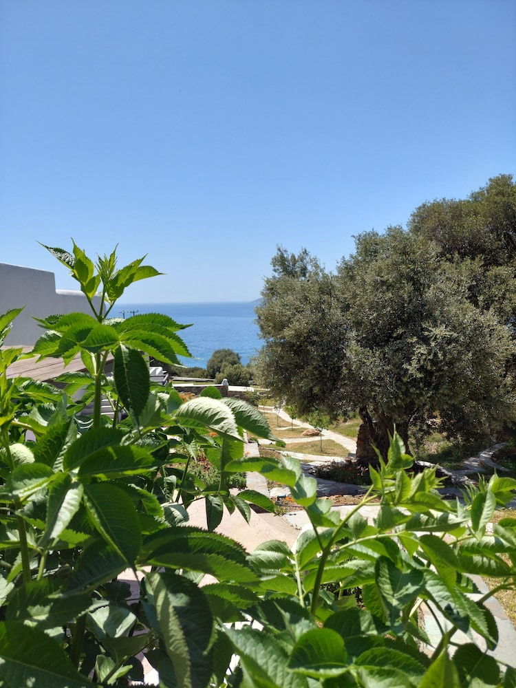 SkiNAmmos Eco Villas
