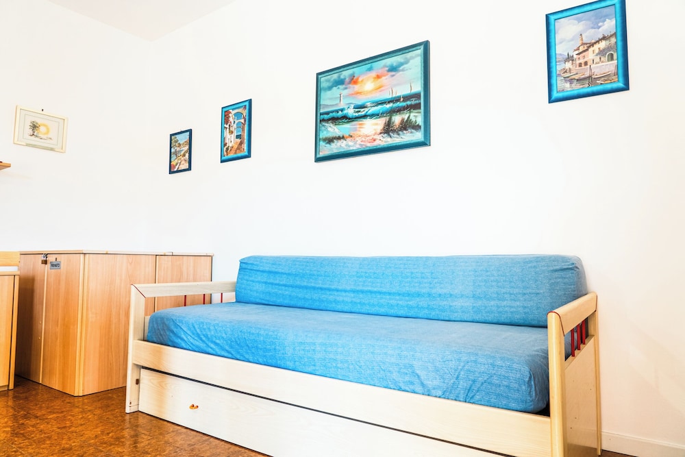 Comfy Flat Near the Beach and Shops in Bibione