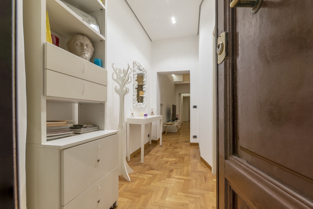 Piazza San Cosimato & Trastevere Apartment