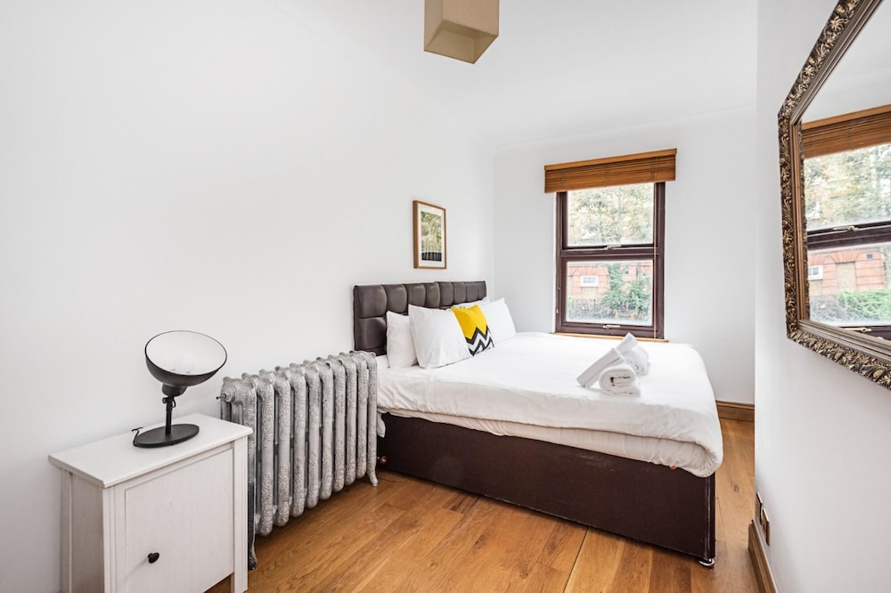 London 2 Bed Apartment With Free Wifi