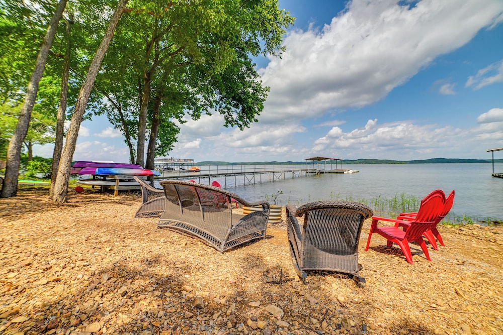 Kentucky Lake Retreat: A Memory-making Getaway