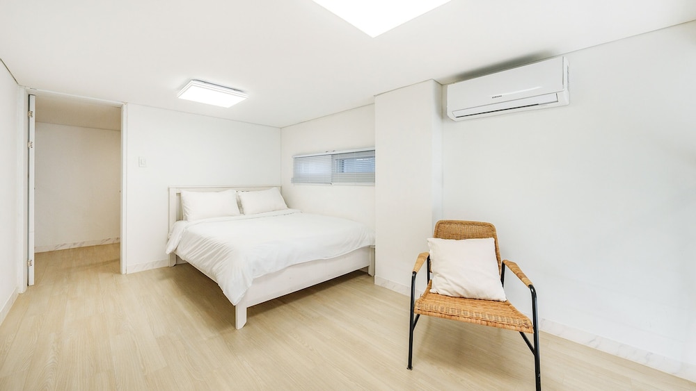 Yeongdeok The Best Pool Villa