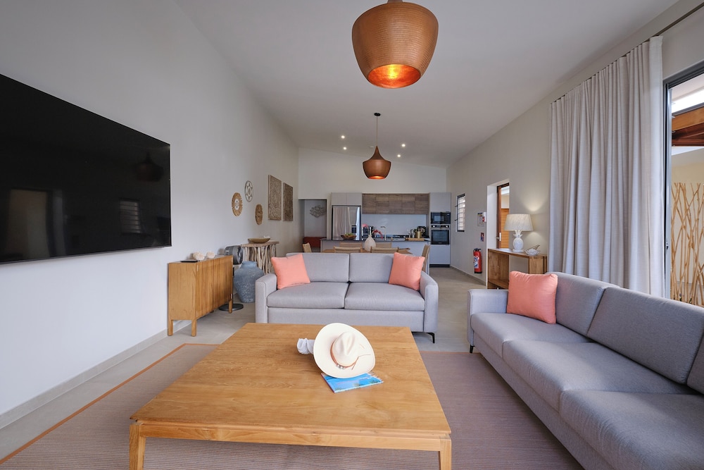 Moorea Beach Villas