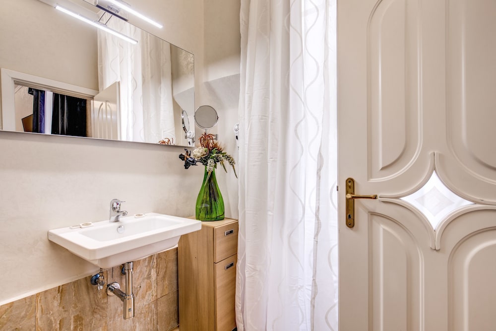 Suite in Rome Veneto