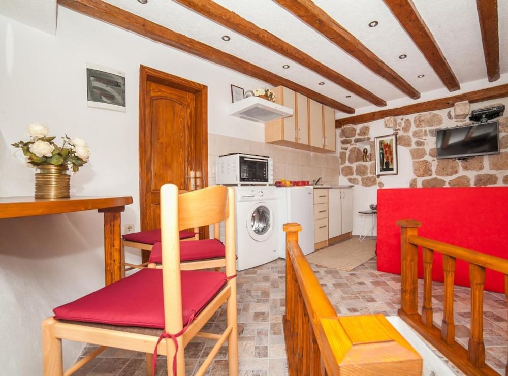 Cozy Stay in Kotors Old Town