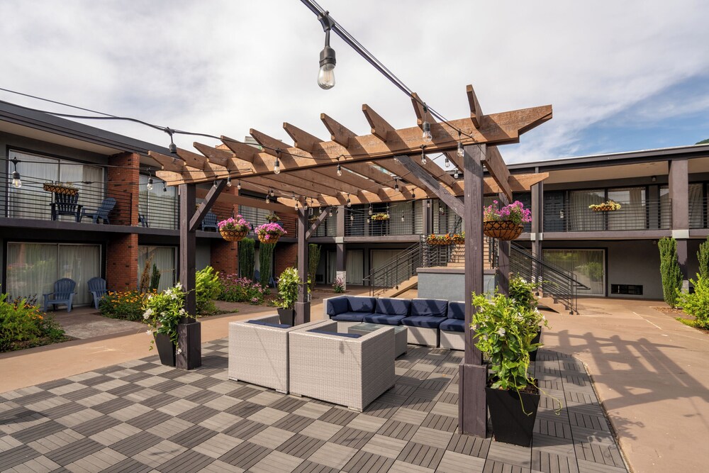 The Beaucatcher – A Boutique Motel, photo 46