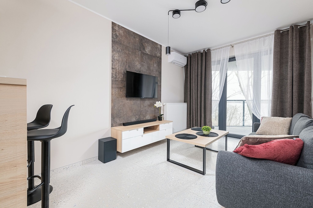 RentPlanet - Rezydencja Zegrze