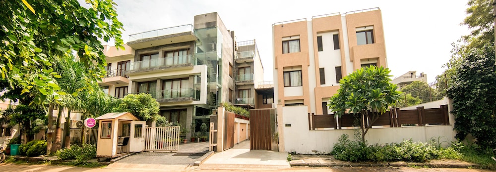 Asian Suites