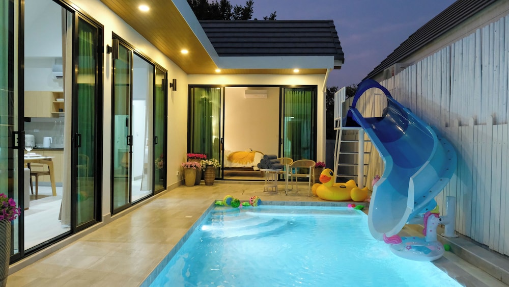 Wana Villa ChaAm