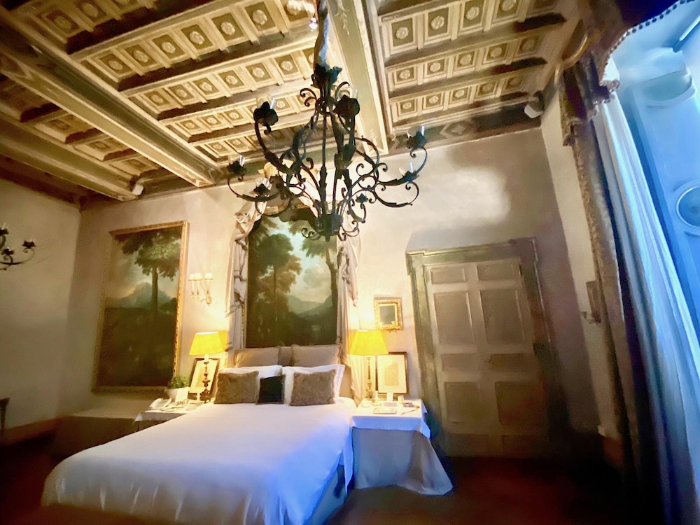 Palazzo Renaissance Experience Elegant and Historic Stay in Rome photo 5
