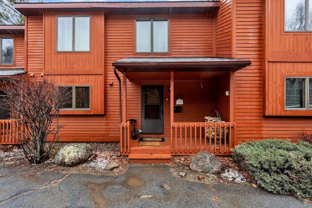 Pine Knot 62h - Retreat With Private Play Area 3 Bedroom Townhouse by The Summit at Gore Mountain