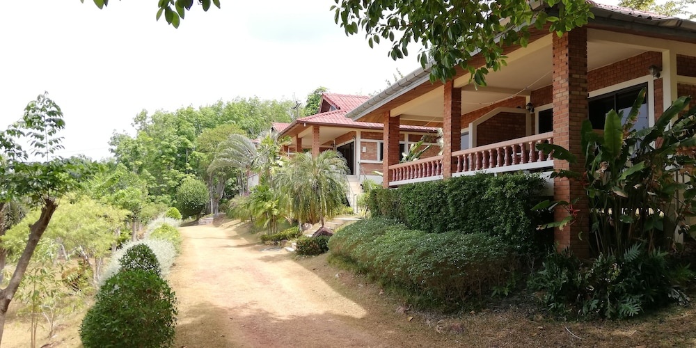 Freedom Estate