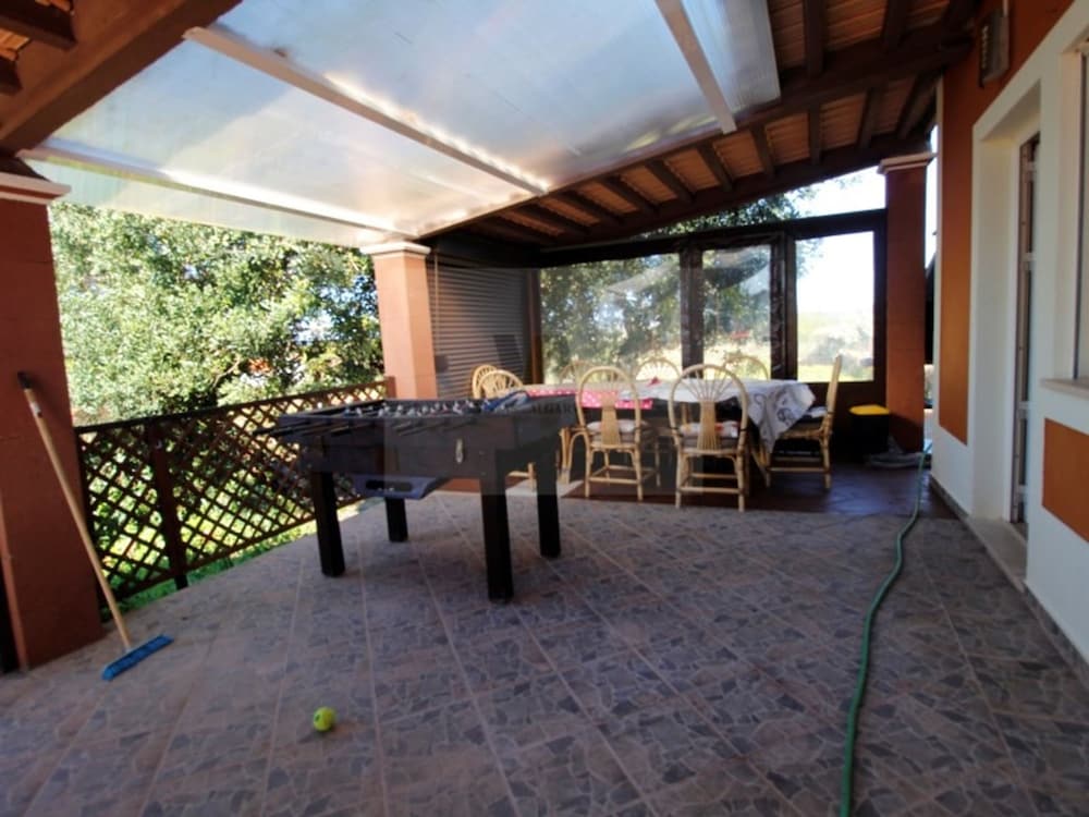 Huge Villa Near Albufeira and Silves