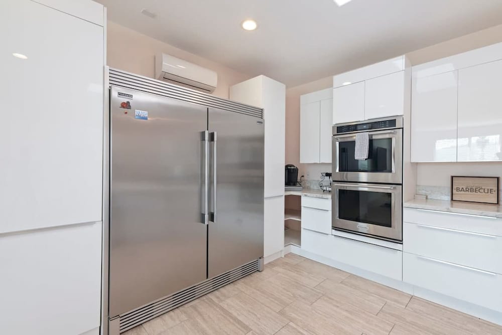 Spacious Single Level Home In Poway