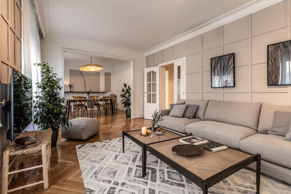 Carmona - 3 Bedrooms in Salamanca