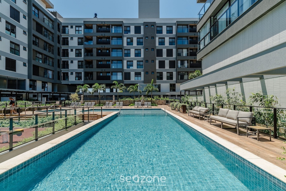 Cond Apartments Vila do Lago in Jurere - VLO
