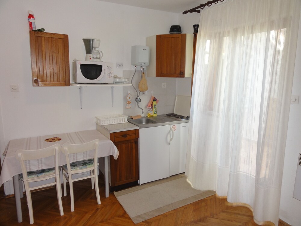 Cozy apartment Buterer view 5
