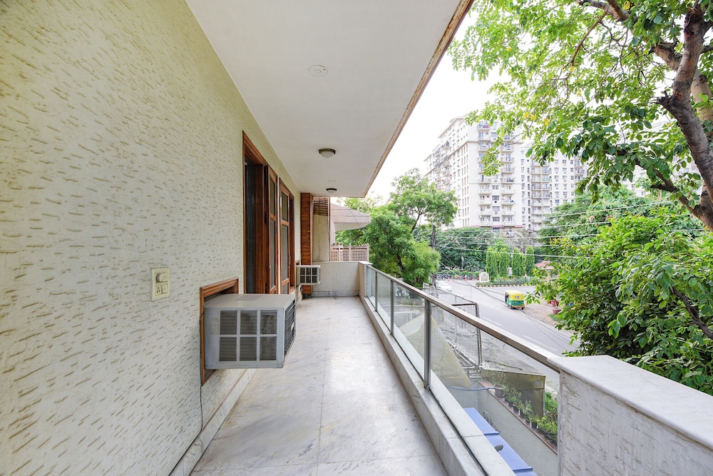 Fabhotel Akashneem