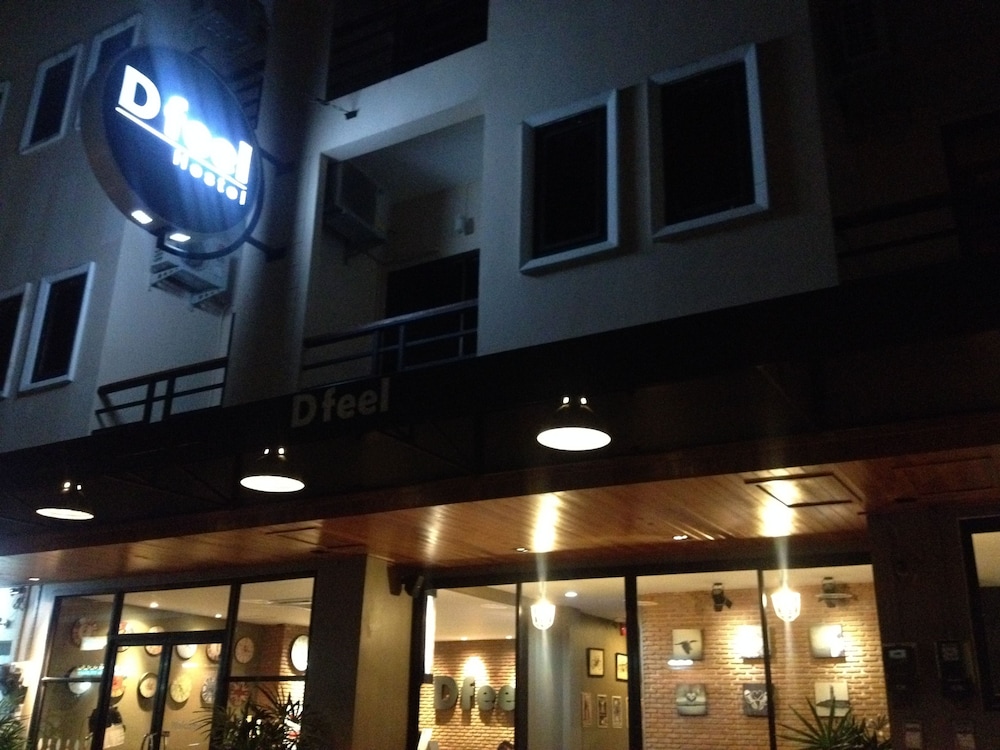 Dfeel House