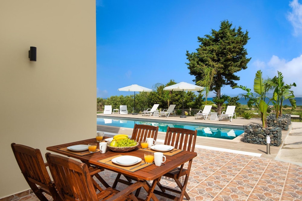 Sunset View Paradisi Villa
