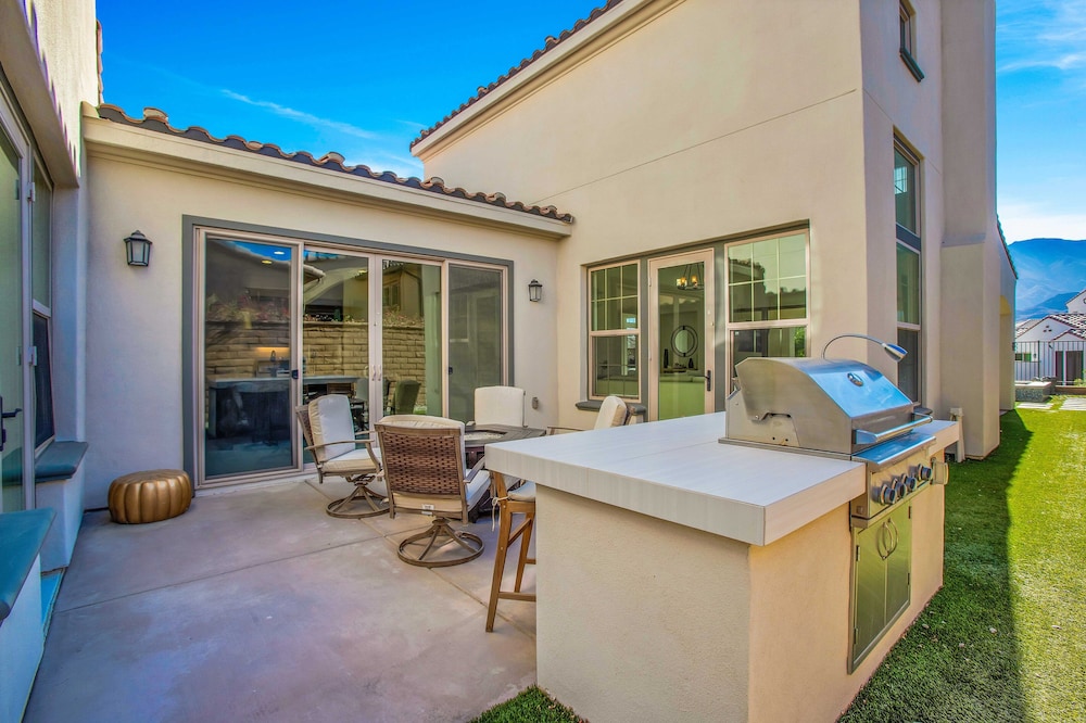 PGA Signature Lux Estate