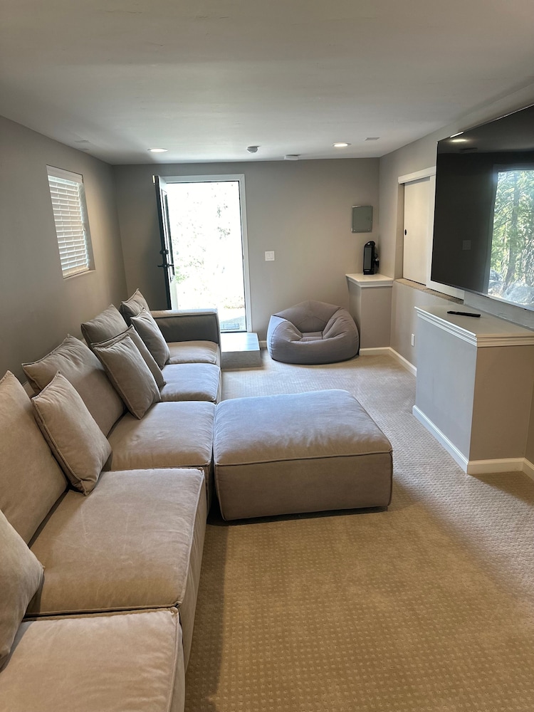 Hch0868 - The Grand Escape 4 Bedroom Home