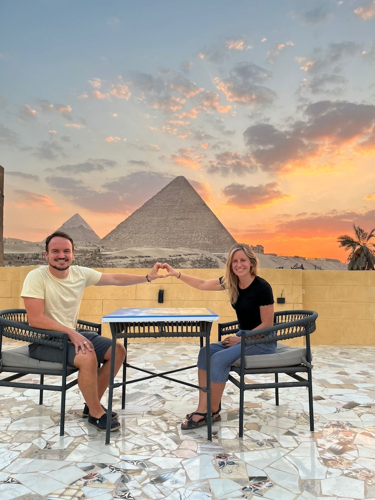 Great Pyramid View Inn