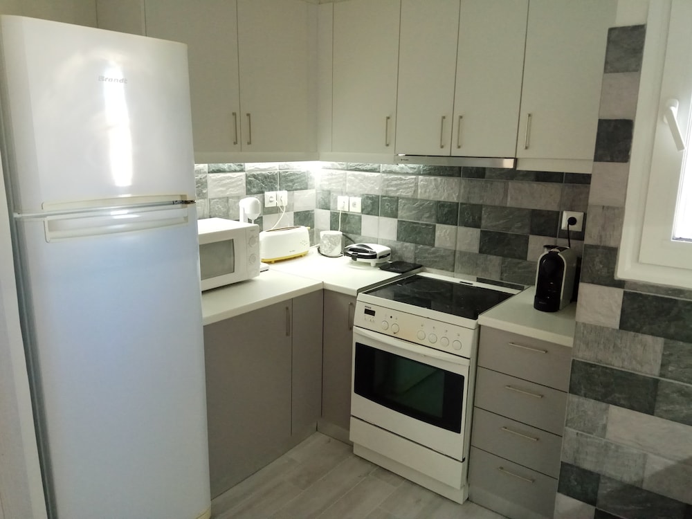 Grandma Vasiliki Rooms To Let